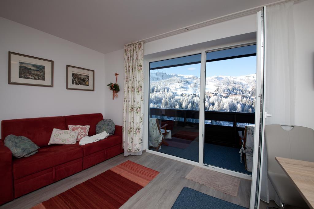 Appartamento Haus Hoffmann Sonnenalpe Nassfeld Esterno foto