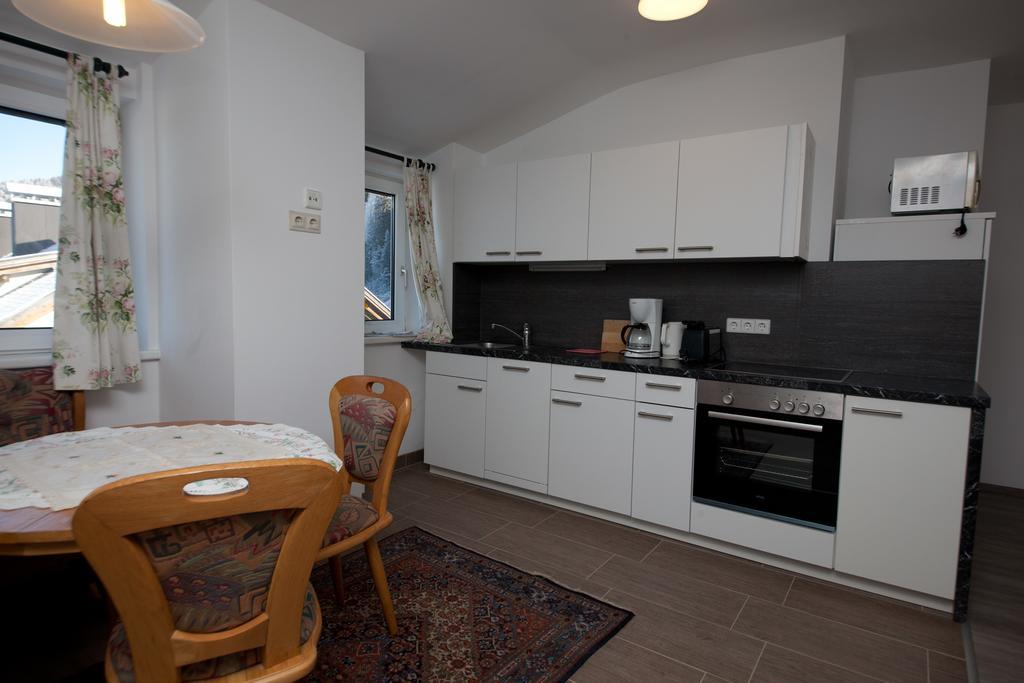 Appartamento Haus Hoffmann Sonnenalpe Nassfeld Esterno foto