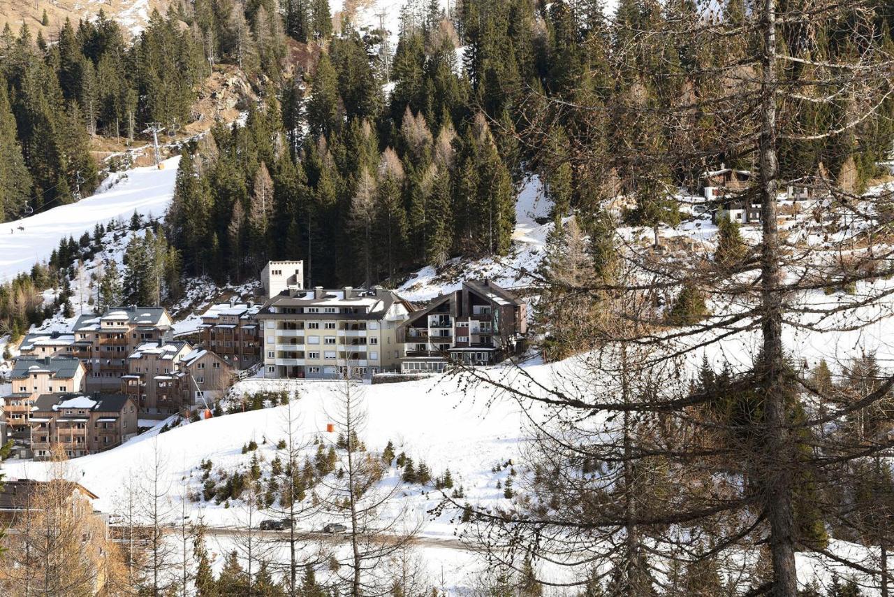Appartamento Haus Hoffmann Sonnenalpe Nassfeld Esterno foto