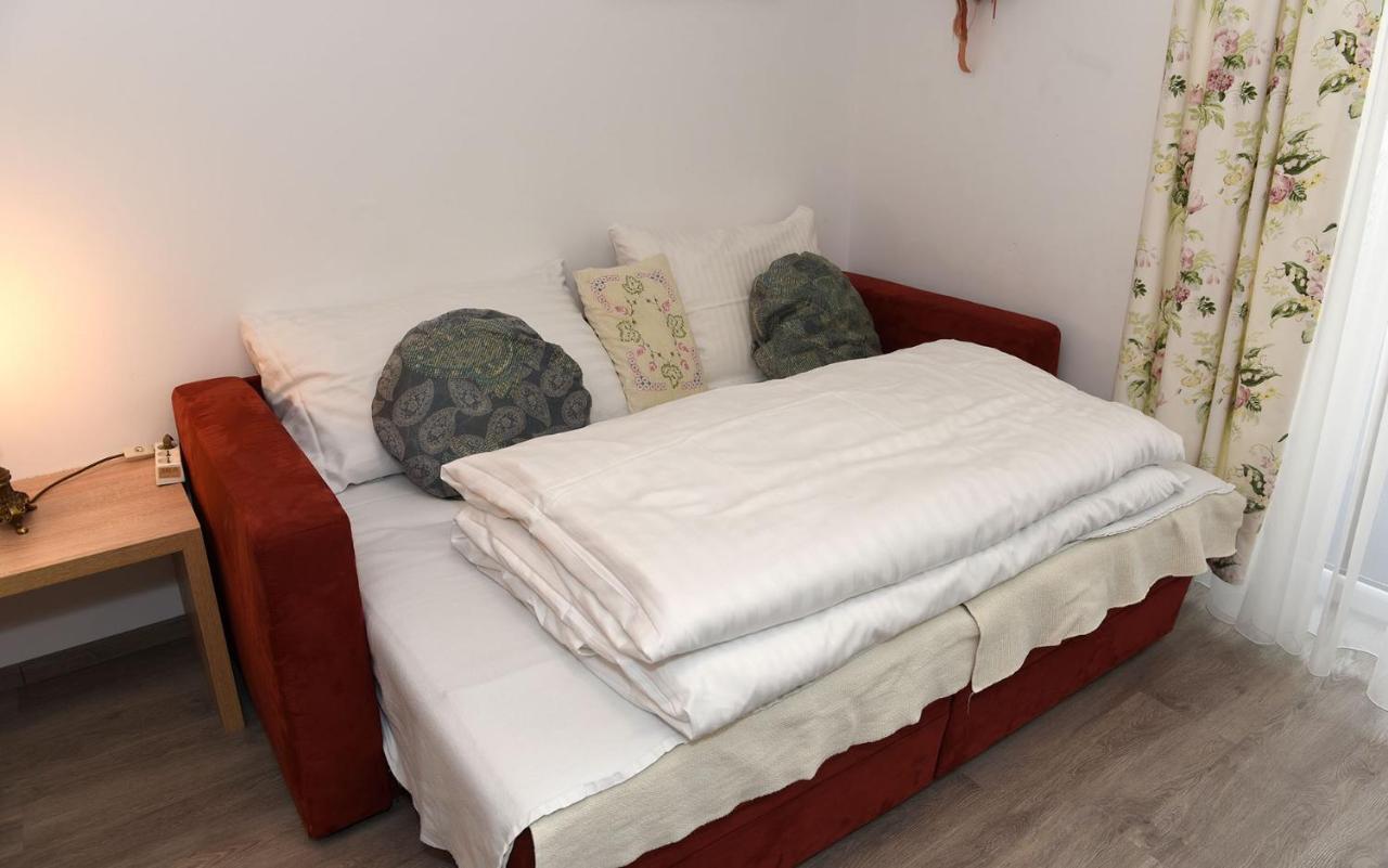 Appartamento Haus Hoffmann Sonnenalpe Nassfeld Esterno foto