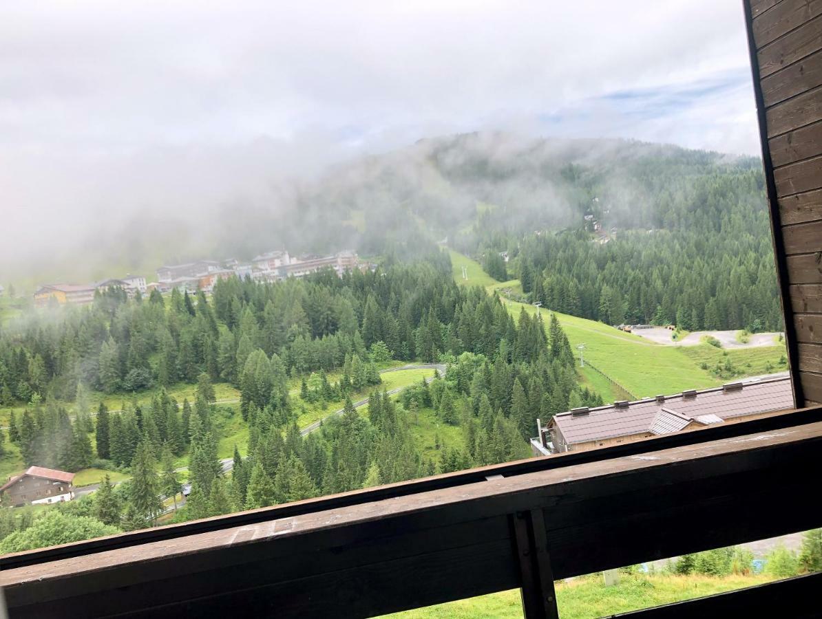 Appartamento Haus Hoffmann Sonnenalpe Nassfeld Esterno foto